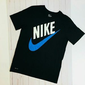 Nike graphic tee